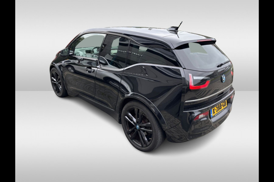 BMW i3 S Dark Shadow Edition 120Ah 42 kWh / Camera / Navigatie / 20'' / Stoelverwarming / DAB / LED / Cruise Control