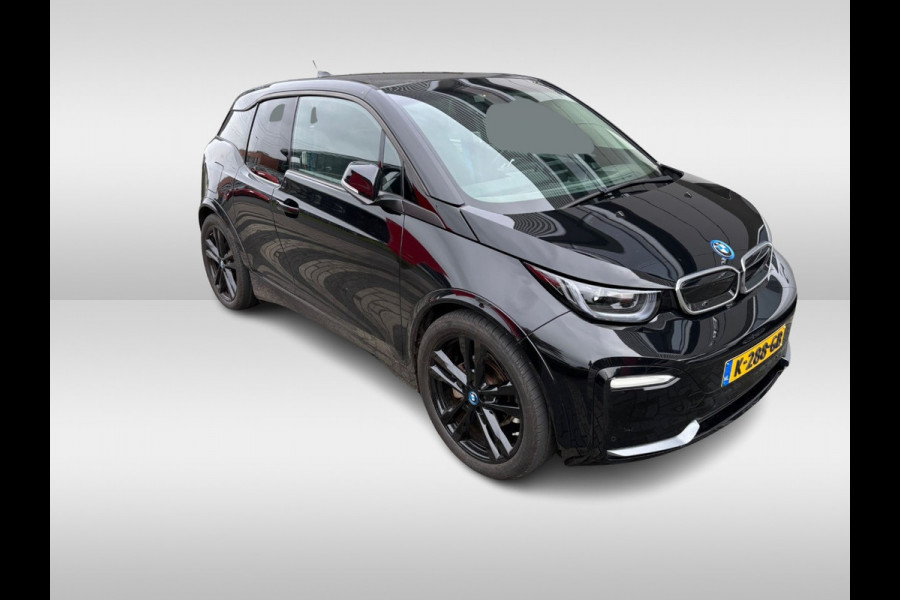 BMW i3 S Dark Shadow Edition 120Ah 42 kWh / Camera / Navigatie / 20'' / Stoelverwarming / DAB / LED / Cruise Control