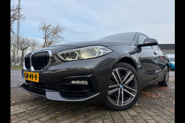 BMW 1-serie 118i 2020 High Executive Edition SPORT LEDER LED NAV CARPLAY