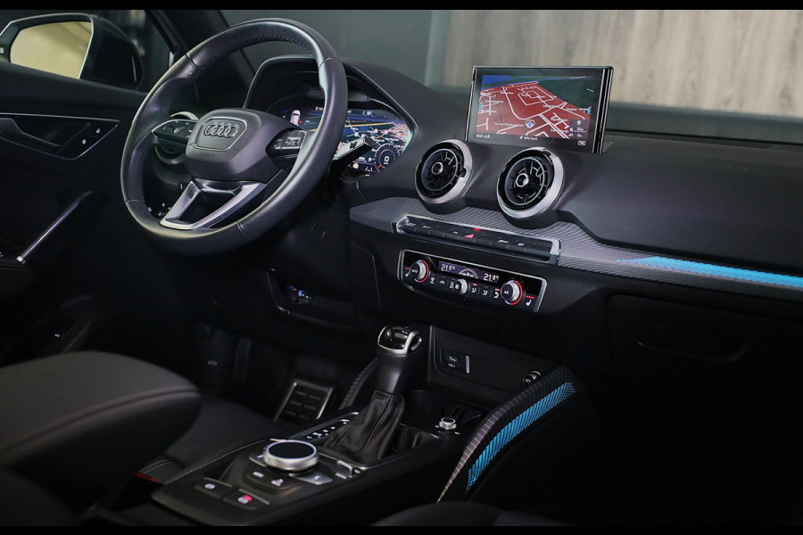 Audi Q2 35 TFSI Edition ONE / AUT / ACC / Open Panoramadak / Virtual Cockpit / Lane Assist / Leder / Navi / Camera / Led / 19 Inch
