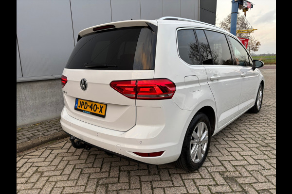 Volkswagen Touran 1.5 TSI Highline 7persoons / Camera