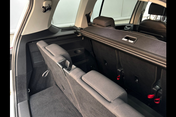 Volkswagen Touran 1.5 TSI Highline 7persoons / Camera