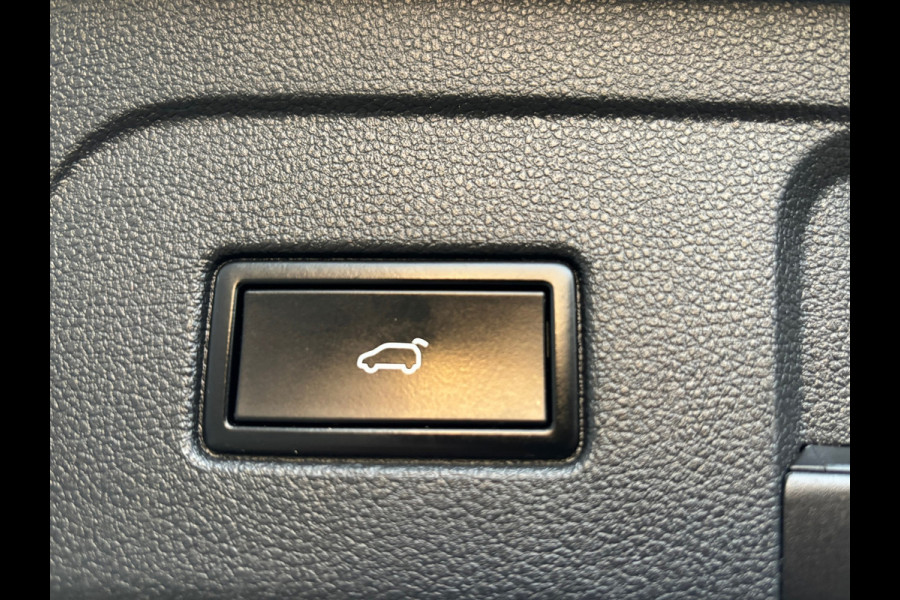 Volkswagen Touran 1.5 TSI Highline 7persoons / Camera