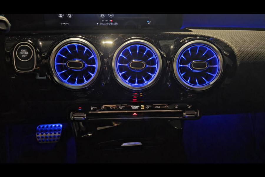 Mercedes-Benz A-Klasse 250 e AMG Line | Pano | Sfeer | Camera