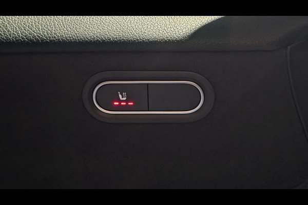 Mercedes-Benz A-Klasse 250 e AMG Line | Pano | Sfeer | Camera