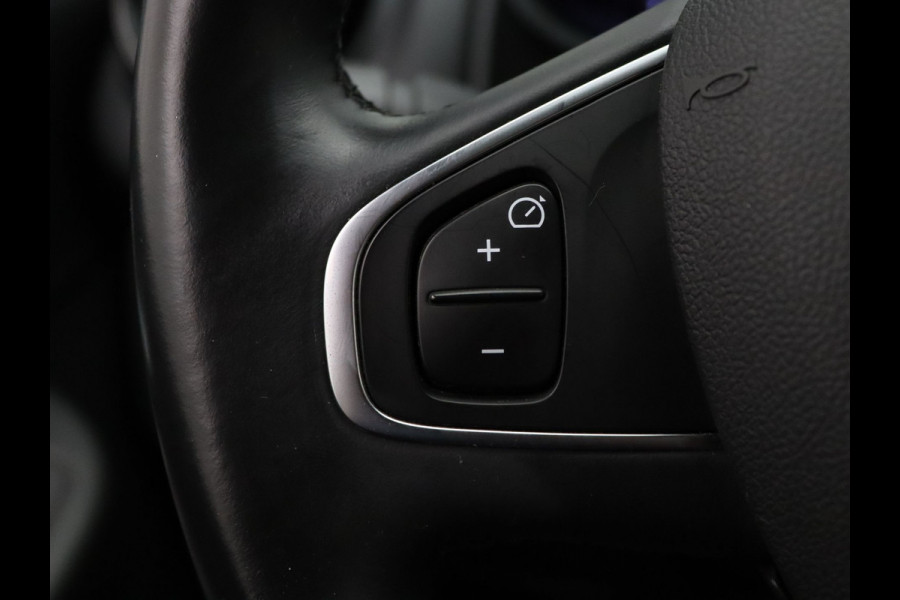 Renault Clio 120pk TCe Intens Camera | Cruise | Navi | Parkeersens. v+a