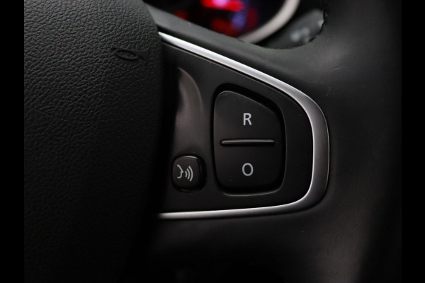 Renault Clio 120pk TCe Intens Camera | Cruise | Navi | Parkeersens. v+a