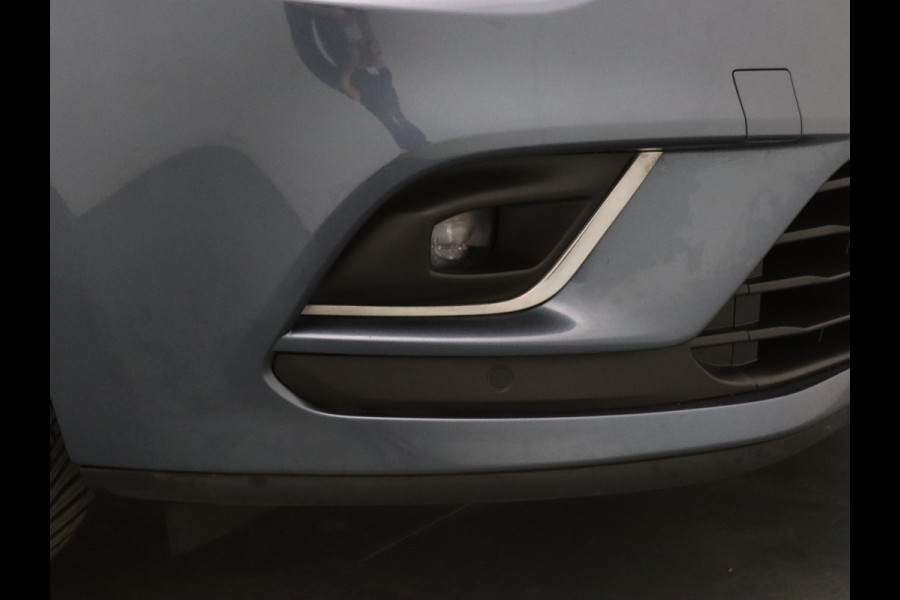 Renault Clio 120pk TCe Intens Camera | Cruise | Navi | Parkeersens. v+a