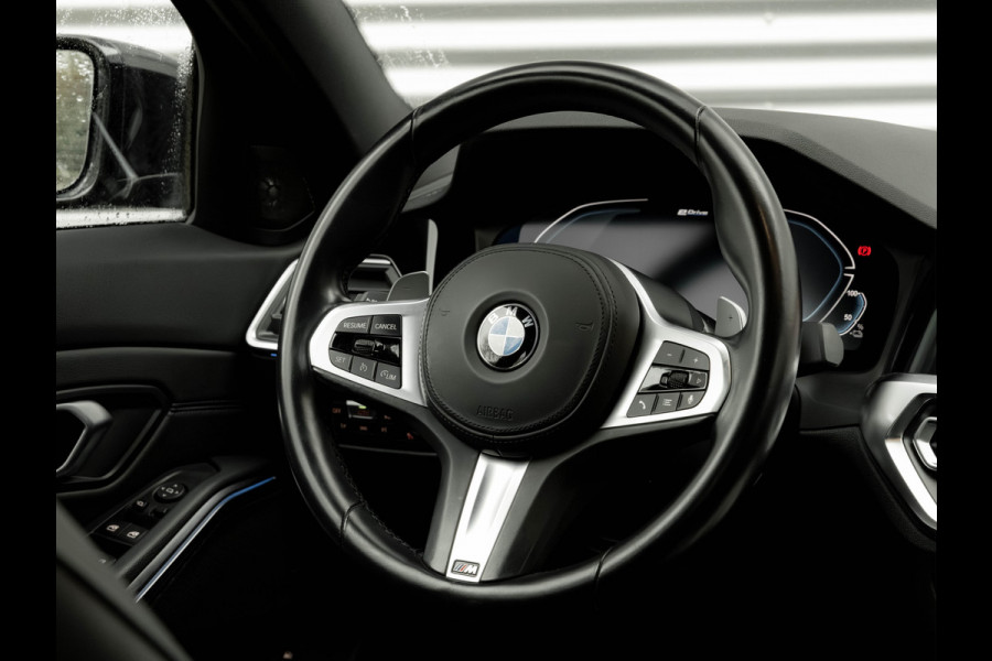 BMW 3-serie 330e M-Sport - Harman Kardon - Trekhaak - DAB - Camera