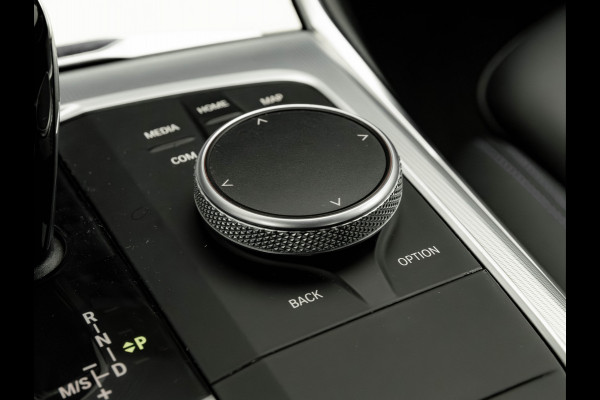 BMW 3-serie 330e M-Sport - Harman Kardon - Trekhaak - DAB - Camera
