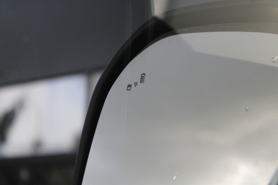 Ford E-Transit Custom 340 L2H1 Limited 65 kWh 218pk - 2x Schuif - LED - 360 Camera - B&O - ACC - Navi - Stoel/Stuurverwarming - Rijklaar