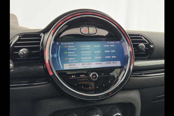 MINI Clubman 2.0 Cooper S ALL4 Premier Plus JCW (INCL-BTW) Aut * PANO | LEATHER | FULL-LED | HEATED-SPORTSEATS | DIGI-COCKPIT | AMBIENT-LIGHT | PRIVACY-GLASS | HEAD-UP | PDC | CAMERA | DAB  | KEYLESS | TOWBAR | 18"ALU*