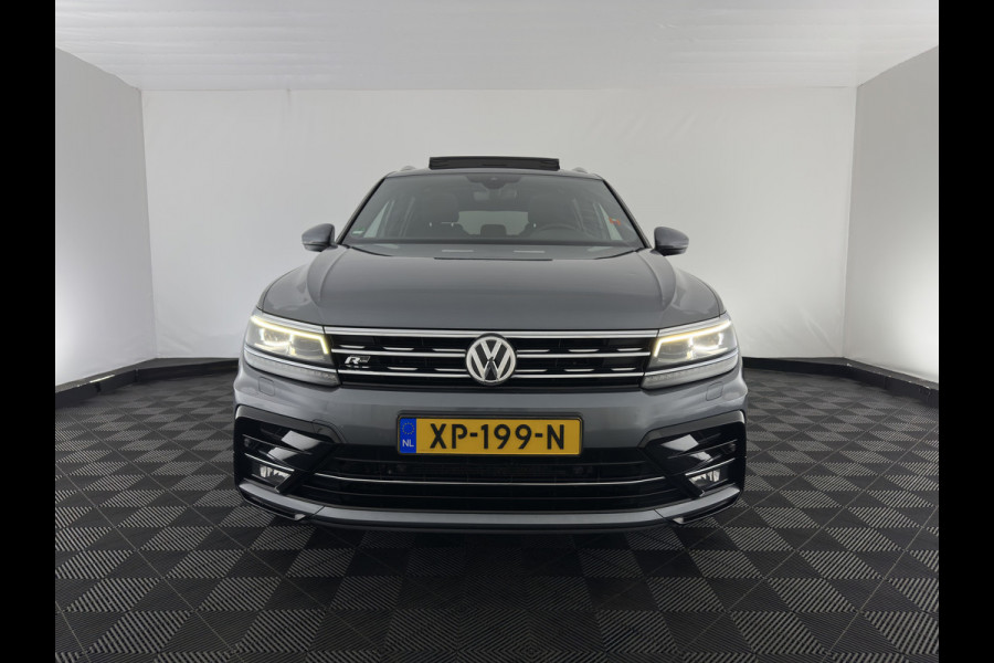 Volkswagen Tiguan Allspace 1.5 TSI R-line Highline Business (7-Pers.) (INCL-BTW) Aut * PANO | NAVI-FULLMAP | XENON | ALCANTARA | HEATED-ERGONOMIC-SPORTSEATS | KEYLESS | PRIVACY-GLASS | CAMERA | DAB | DIGI-COCKPIT | PDC | TOWBAR | ECC | 19"ALU*