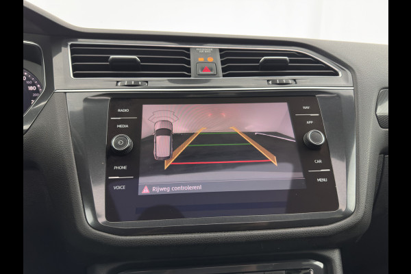 Volkswagen Tiguan Allspace 1.5 TSI R-line Highline Business (7-Pers.) (INCL-BTW) Aut * PANO | NAVI-FULLMAP | XENON | ALCANTARA | HEATED-ERGONOMIC-SPORTSEATS | KEYLESS | PRIVACY-GLASS | CAMERA | DAB | DIGI-COCKPIT | PDC | TOWBAR | ECC | 19"ALU*