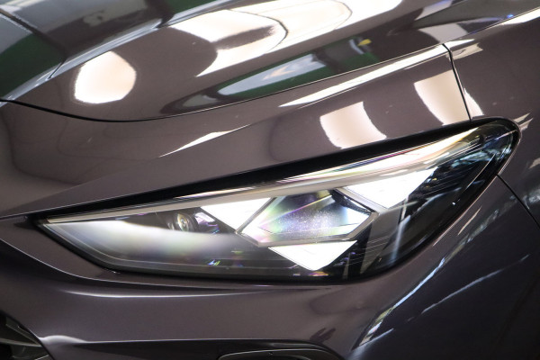 CUPRA Terramar 1.5 TSI e-Hybrid VZ Performance Pano Sennheiser HUD Schakelpaddles ACC Stoelverw. Carplay 24 maanden garantie mogelijk (*vraag naar de voorwaarden)