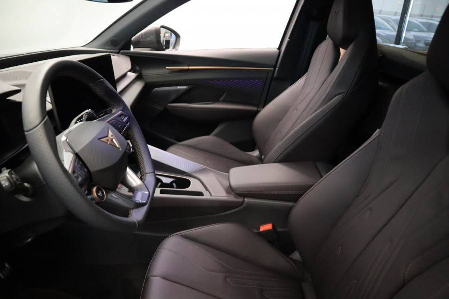 CUPRA Terramar 1.5 TSI e-Hybrid VZ Performance Pano Sennheiser HUD Schakelpaddles ACC Stoelverw. Carplay 24 maanden garantie mogelijk (*vraag naar de voorwaarden)
