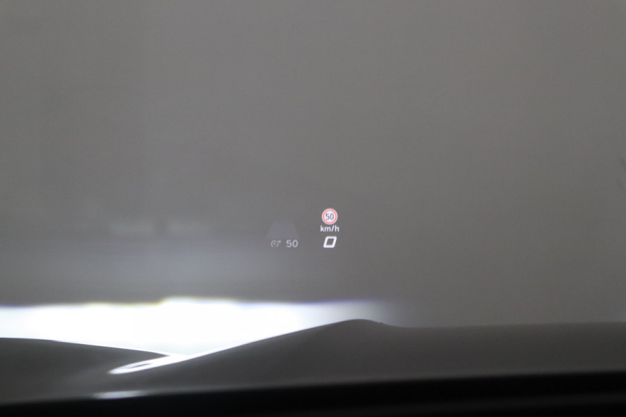 CUPRA Terramar 1.5 TSI e-Hybrid VZ Performance Pano Sennheiser HUD Schakelpaddles ACC Stoelverw. Carplay 24 maanden garantie mogelijk (*vraag naar de voorwaarden)