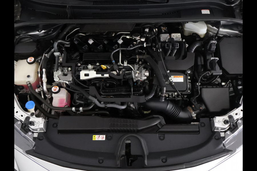 Toyota Corolla Touring Sports 2.0 Hybrid First Edition | Navigatie | Apple Carplay & AndroidAUTO | 1e eigenaar | Camera |