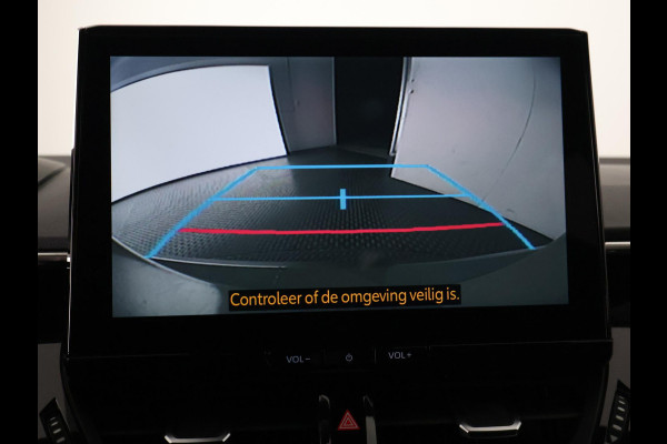 Toyota Corolla Hybrid 140 Business | Stuur-/& Stoelverwarming | Apple Carplay & AndroidAUTO | Navigatie
