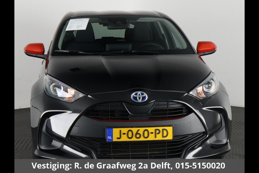 Toyota Yaris 1.5 Hybrid Business Black Edition | Apple Carplay & AndroidAUTO | Privacy Glass |