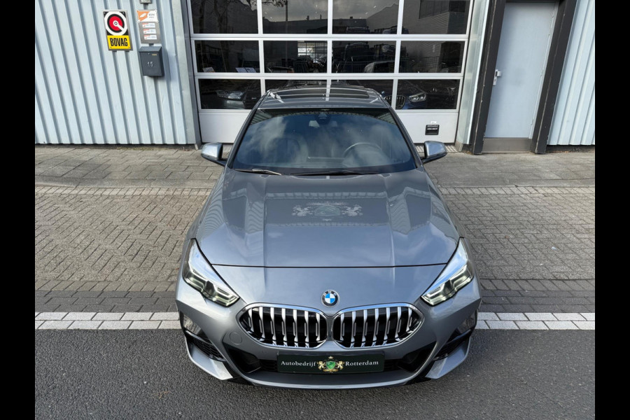 BMW 2 Serie Gran Coupé 218i High Executive M Sport LEER/PANO