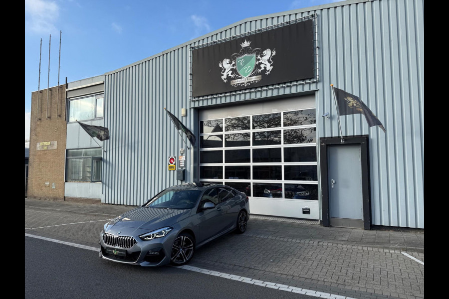 BMW 2 Serie Gran Coupé 218i High Executive M Sport LEER/PANO