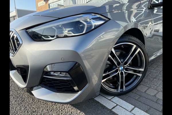 BMW 2 Serie Gran Coupé 218i High Executive M Sport LEER/PANO