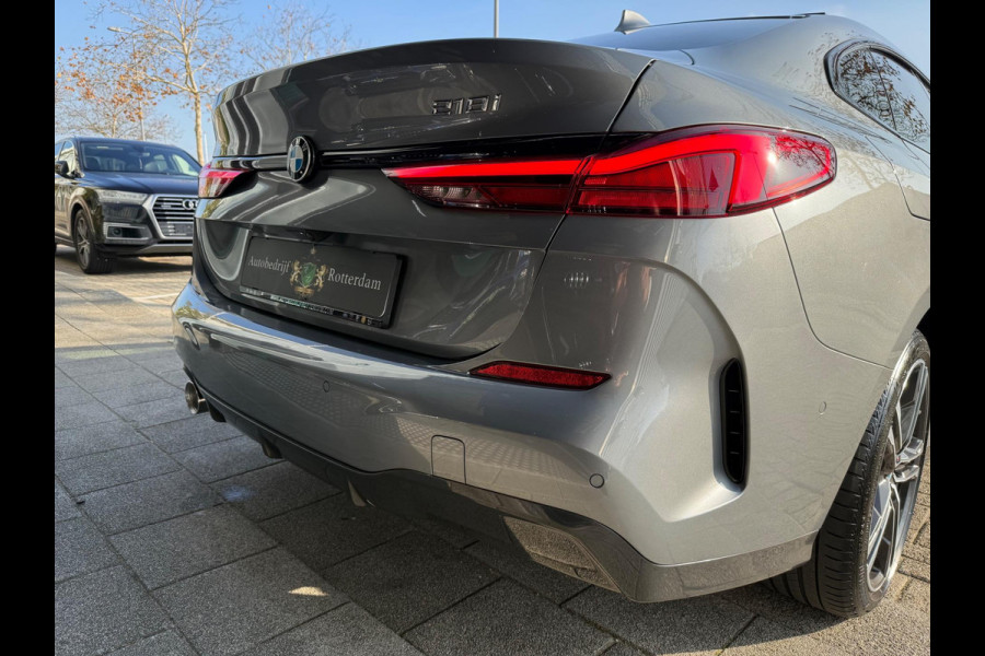 BMW 2 Serie Gran Coupé 218i High Executive M Sport LEER/PANO