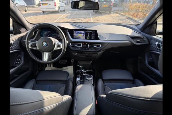 BMW 2 Serie Gran Coupé 218i High Executive M Sport LEER/PANO