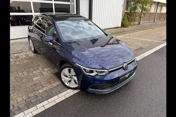 Volkswagen Golf 1.5 eTSI Style LED/LMV17/PDC/NAVI/VIRTU/PANO