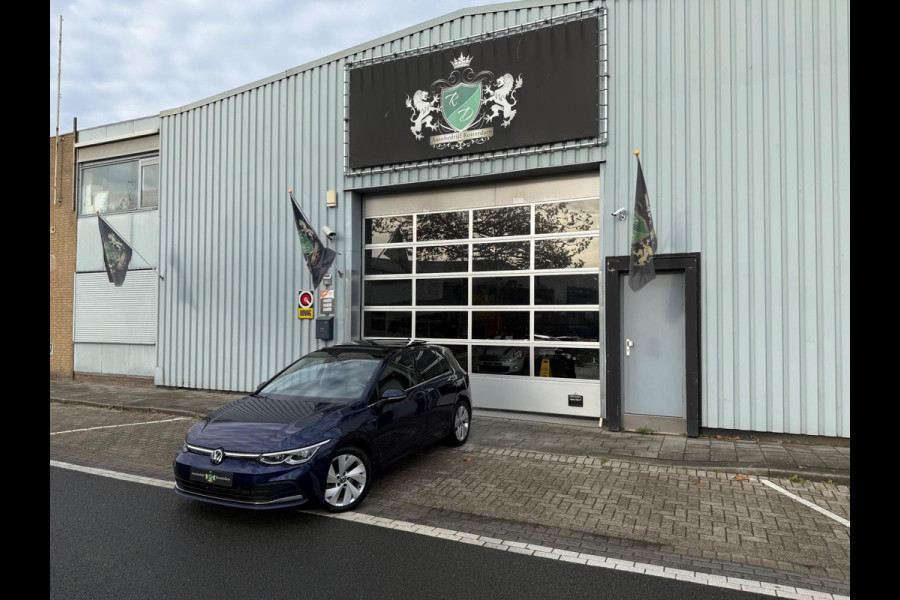 Volkswagen Golf 1.5 eTSI Style LED/LMV17/PDC/NAVI/VIRTU/PANO