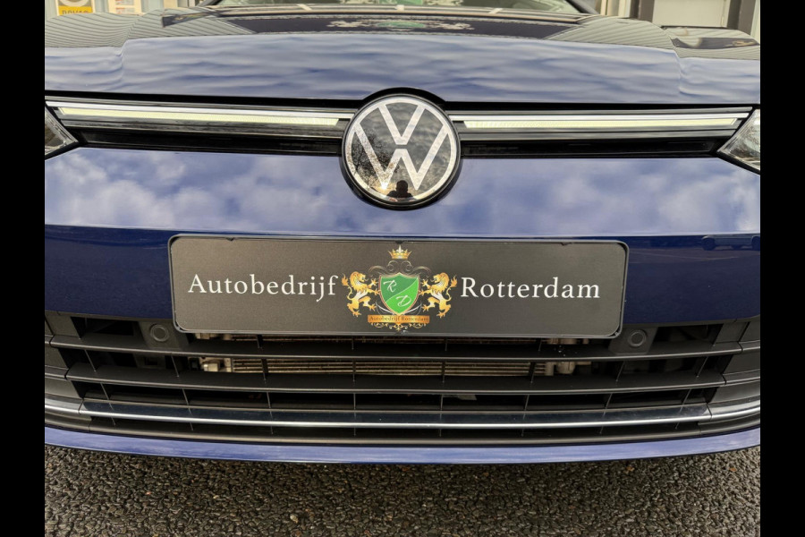 Volkswagen Golf 1.5 eTSI Style LED/LMV17/PDC/NAVI/VIRTU/PANO