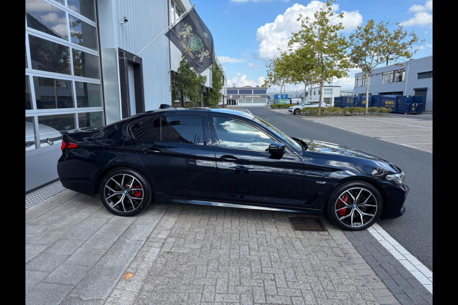 BMW 5 Serie 545e xDrive High Executive M-Sport 290kW/395PK