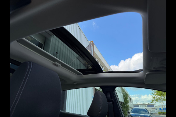 Ford Fiesta 1.0 EcoBoost Titanium ACC/PDC V&A/CAM/NAVI/PANO