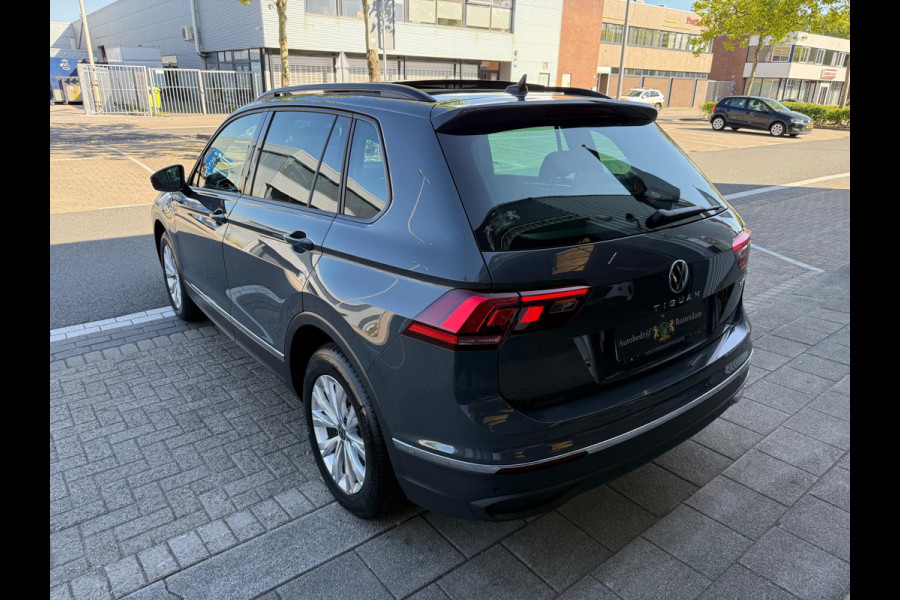 Volkswagen Tiguan 1.4 TSI eHybrid ACC/PDC V&A/LMV/NAVI/PANO