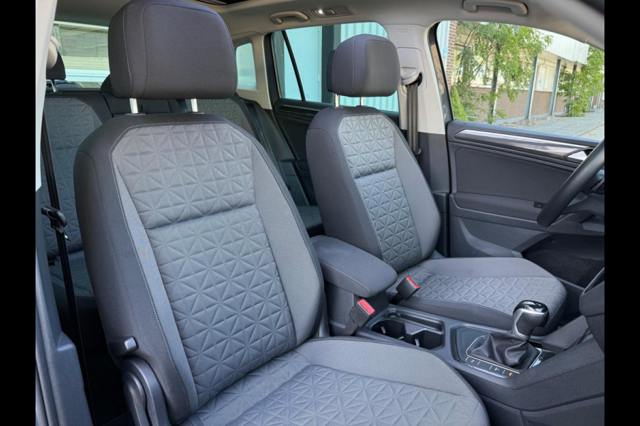 Volkswagen Tiguan 1.4 TSI eHybrid ACC/PDC V&A/LMV/NAVI/PANO