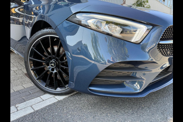 Mercedes-Benz A-Klasse 250 e AMG LED/PDC/CAM/NAVI/LEER/LMV19