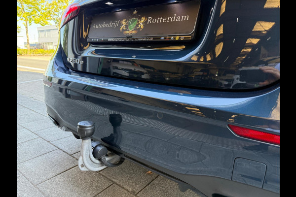 Mercedes-Benz A-Klasse 250 e AMG LED/PDC/CAM/NAVI/LEER/LMV19