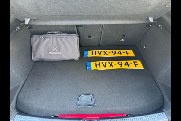 Mercedes-Benz A-Klasse 250 e AMG LED/PDC/CAM/NAVI/LEER/LMV19