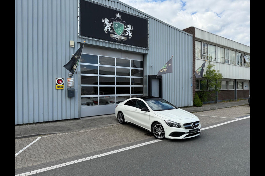 Mercedes-Benz CLA-Klasse 200 AMG PDC/CAM/LMV18/LEER/NAV/PANO