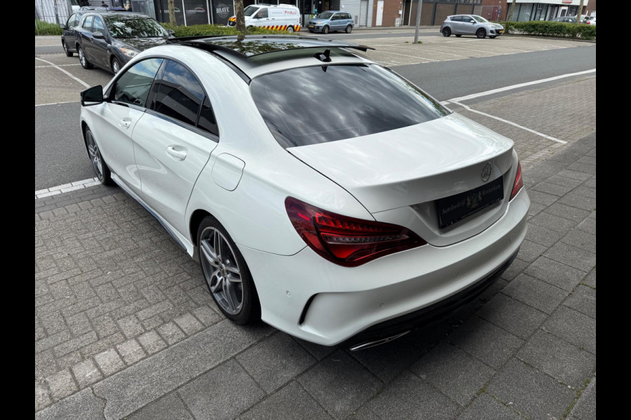 Mercedes-Benz CLA-Klasse 200 AMG PDC/CAM/LMV18/LEER/NAV/PANO