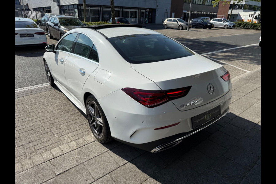 Mercedes-Benz CLA-Klasse 200 AMG LM18/LEER/NAV/&-Night SFEER
