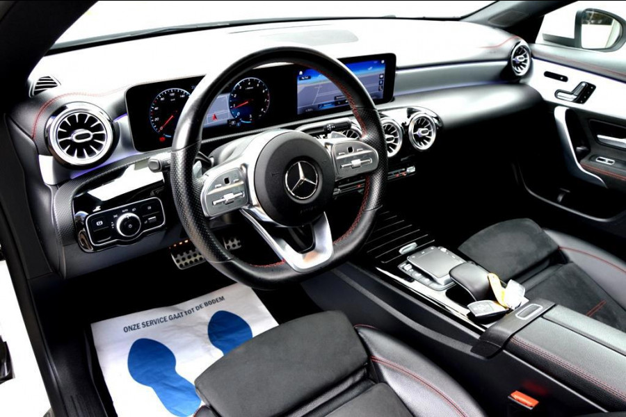 Mercedes-Benz CLA-Klasse 200 AMG LM18/LEER/NAV/&-Night SFEER