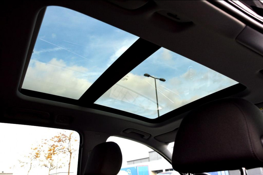 Audi A4 AVANT 35 TFSI Design ECC/PDC V&A/LED/LMV18/NAVI/PANO