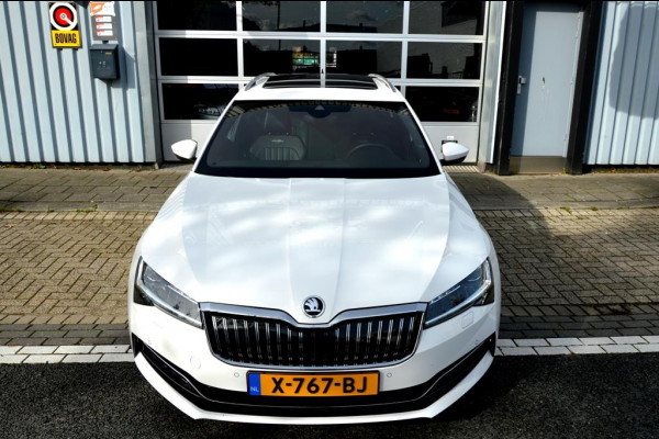 Škoda Superb Combi 1.4 TSI iV CAM/LMV19/NAVI/LEER/VIRTU/PANO