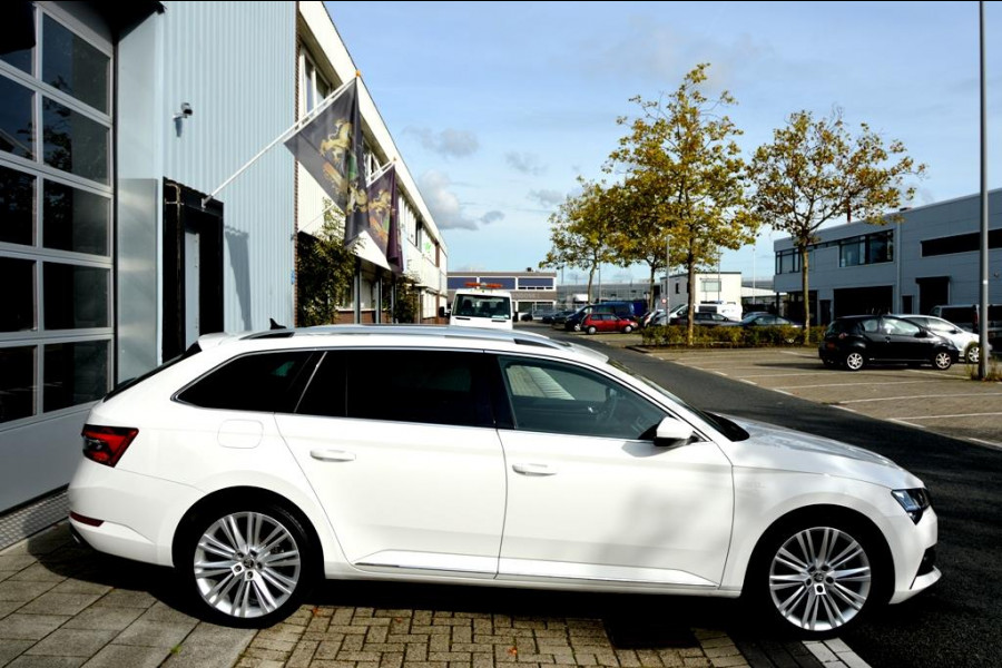 Škoda Superb Combi 1.4 TSI iV CAM/LMV19/NAVI/LEER/VIRTU/PANO