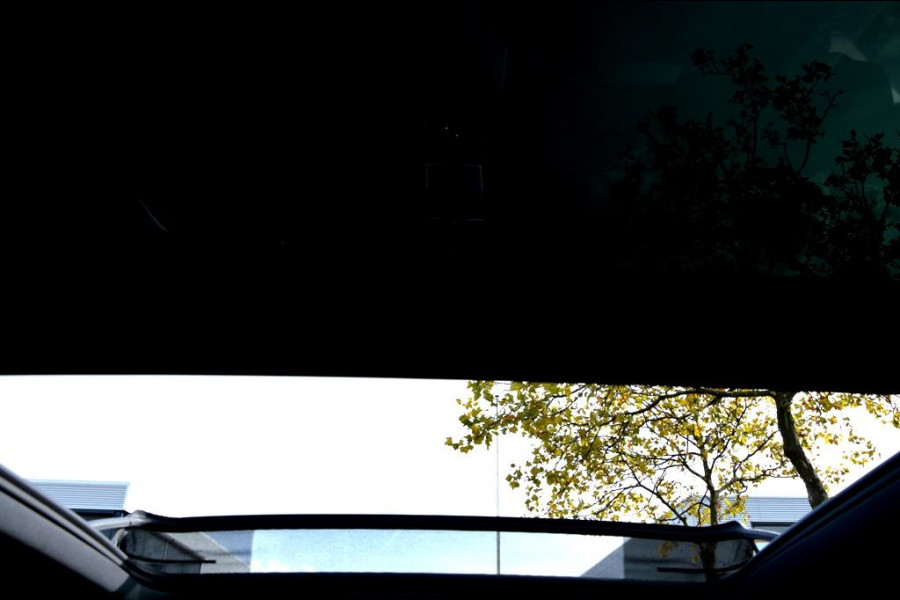 Škoda Superb Combi 1.4 TSI iV CAM/LMV19/NAVI/LEER/VIRTU/PANO