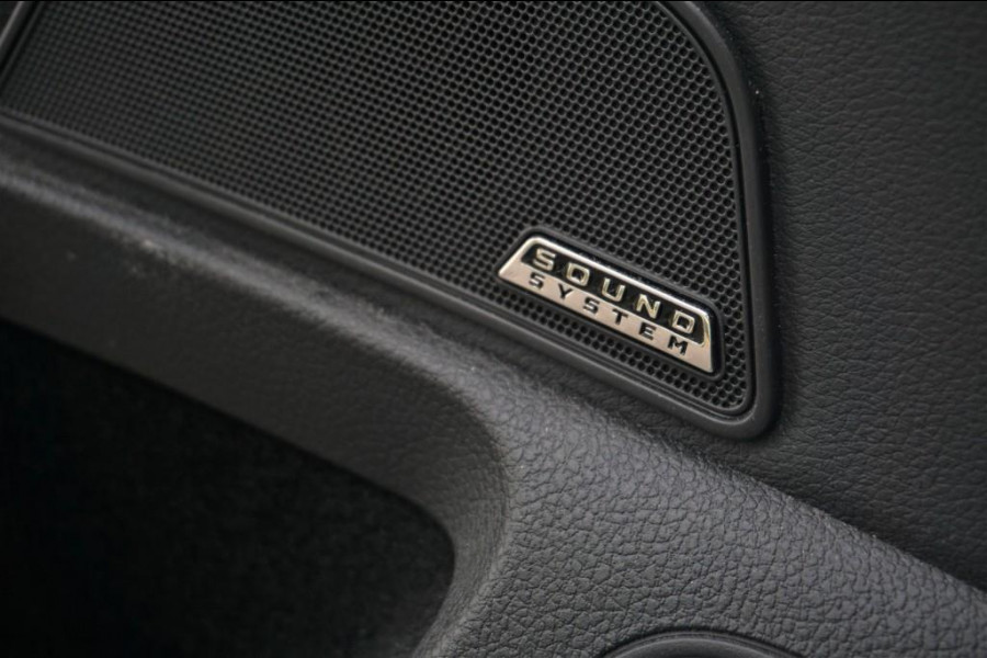 Škoda Superb Combi 1.4 TSI iV CAM/LMV19/NAVI/LEER/VIRTU/PANO