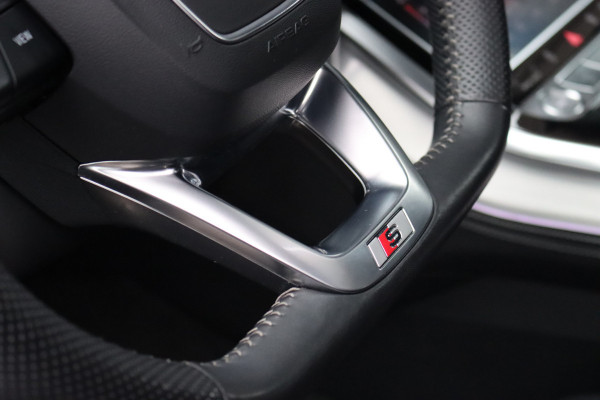 Audi Q8 50 TDI quattro S-Line | Luchtvering | S-Sportstoelen | Stoelventilatie | Bang & Olufsen | Adaptive Cruise Control | Memory | HUD | Surround Camera | Achterbank Verwarmd | Keyless |