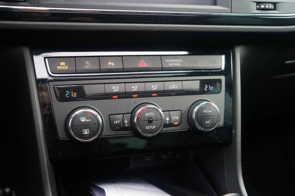 Seat Leon 1.4 EcoTSI FR Sport 150PK Panoramadak